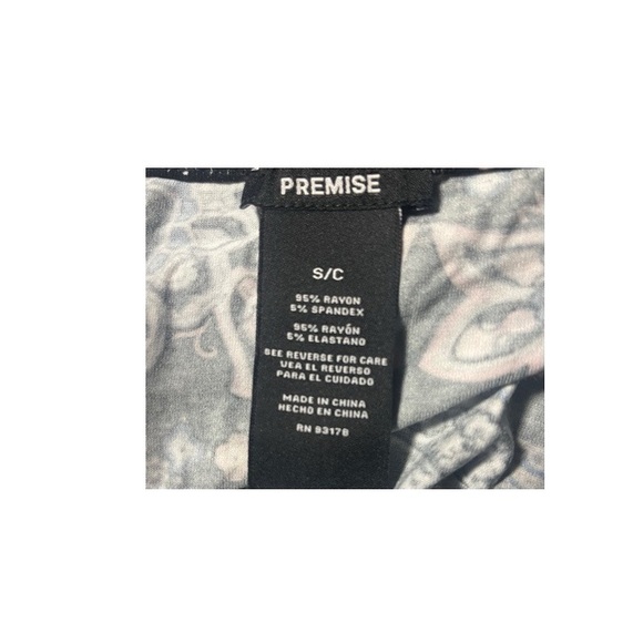 Premise paisley sleeveless dress NWOT - Picture 3 of 4